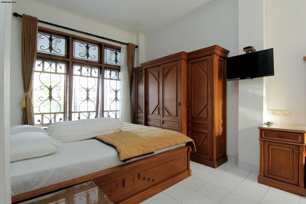 Hotel Fevytra Syariah Yogyakarta Luaran gambar